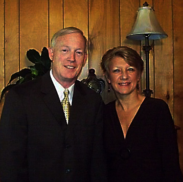 Photo of Justin and Lisa Jones